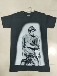 hoa tshirt